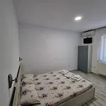 Dumio בית הארחה אפורי נורד