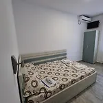 Dumio בית הארחה אפורי נורד