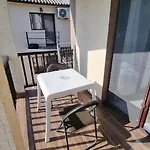 Dumio אפורי נורד