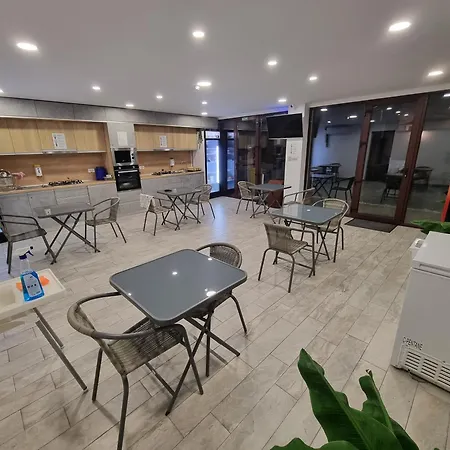 Dumio בית הארחה אפורי נורד
