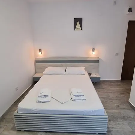 Vila Dumio בית הארחה
